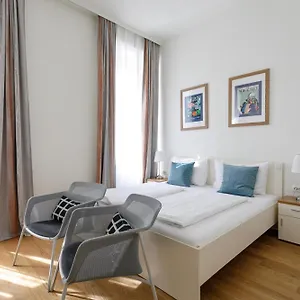 goldener-baer.vienna-besthotels.com/