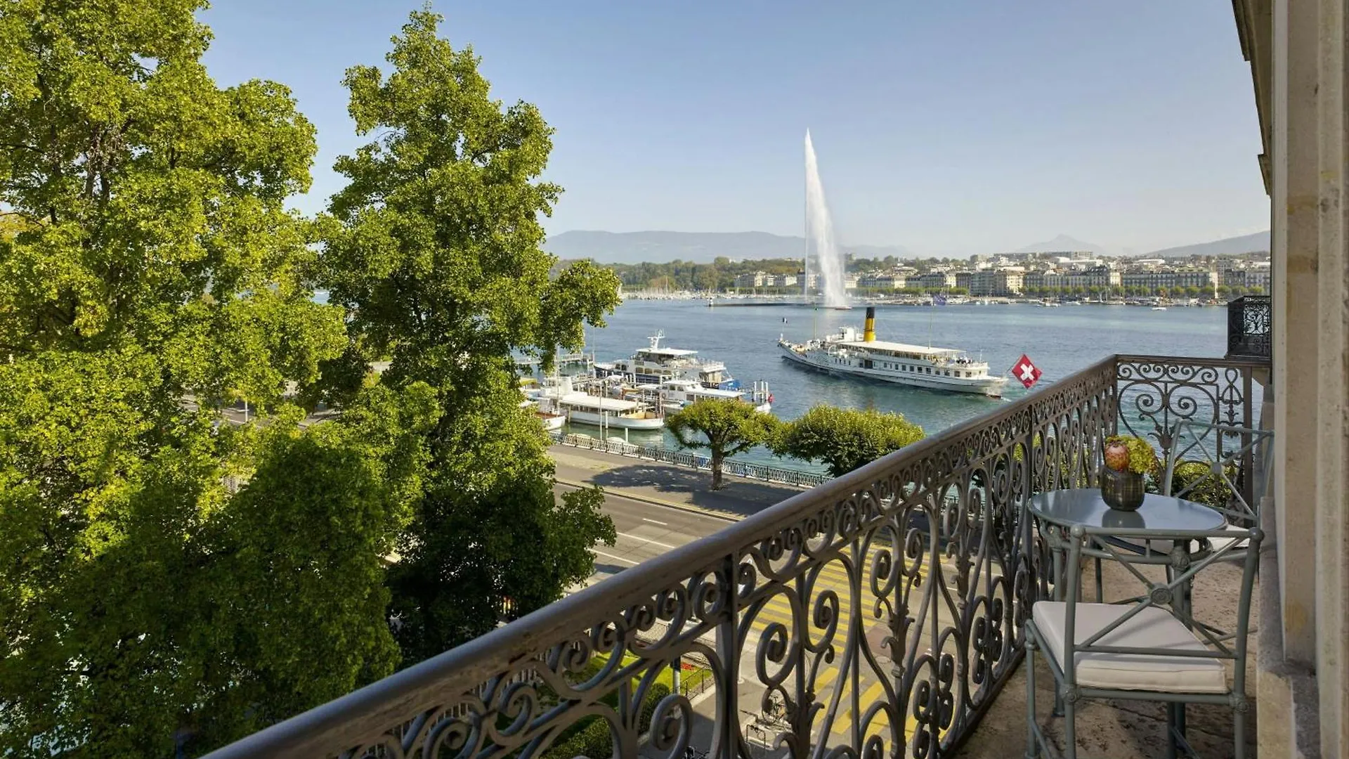 The Ritz-Carlton Hotel De La Paix, Geneve