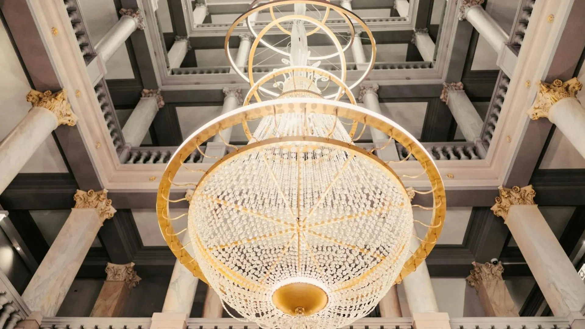 *****  The Ritz-Carlton Hotel De La Paix, Geneve Schweiz