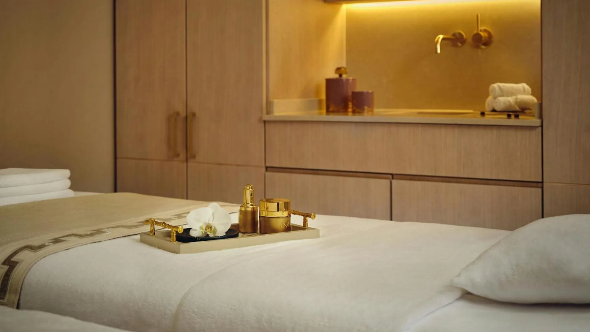 The Ritz-Carlton Hotel De La Paix, Geneve 5*,