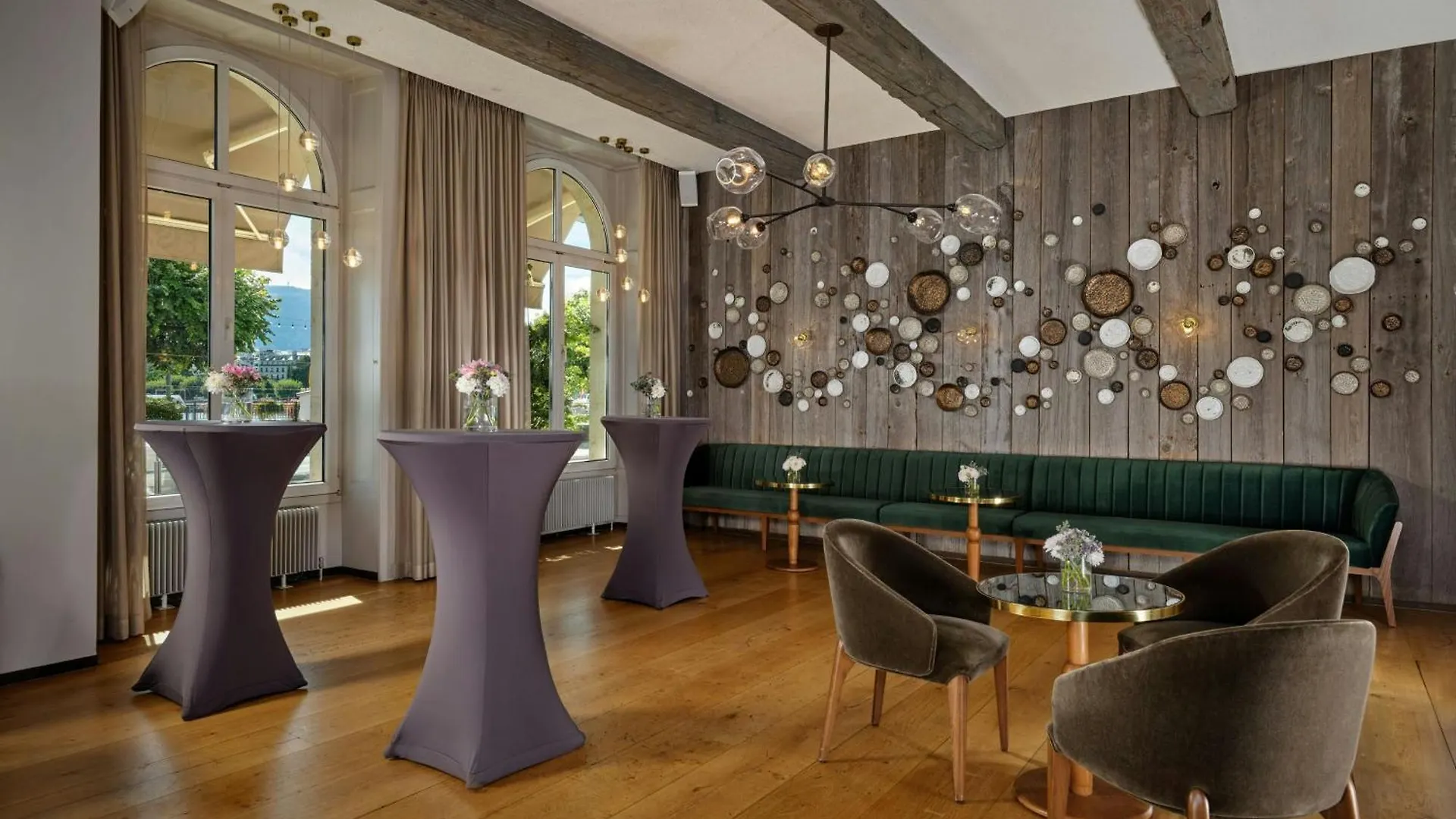 The Ritz-Carlton Hotel De La Paix, Genève